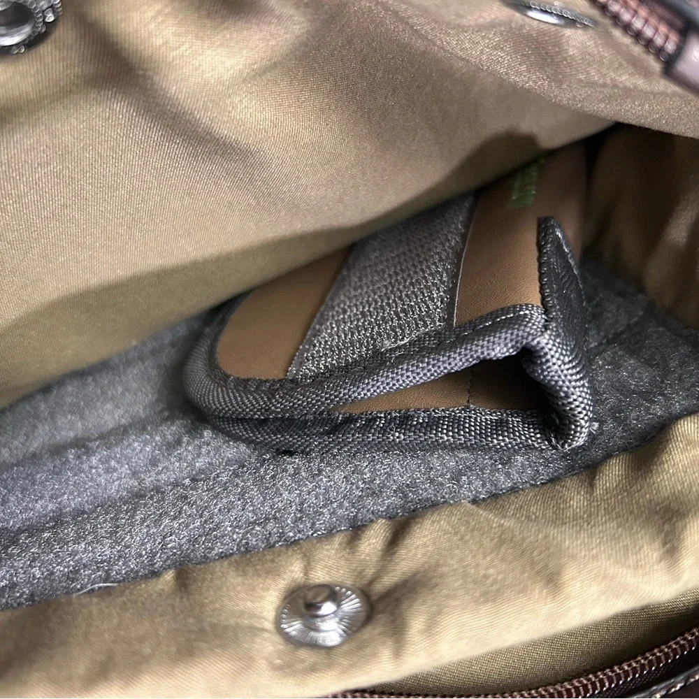 Cameleon Concealed Carry Tan and Brown Women's‎  Handbag NWOT